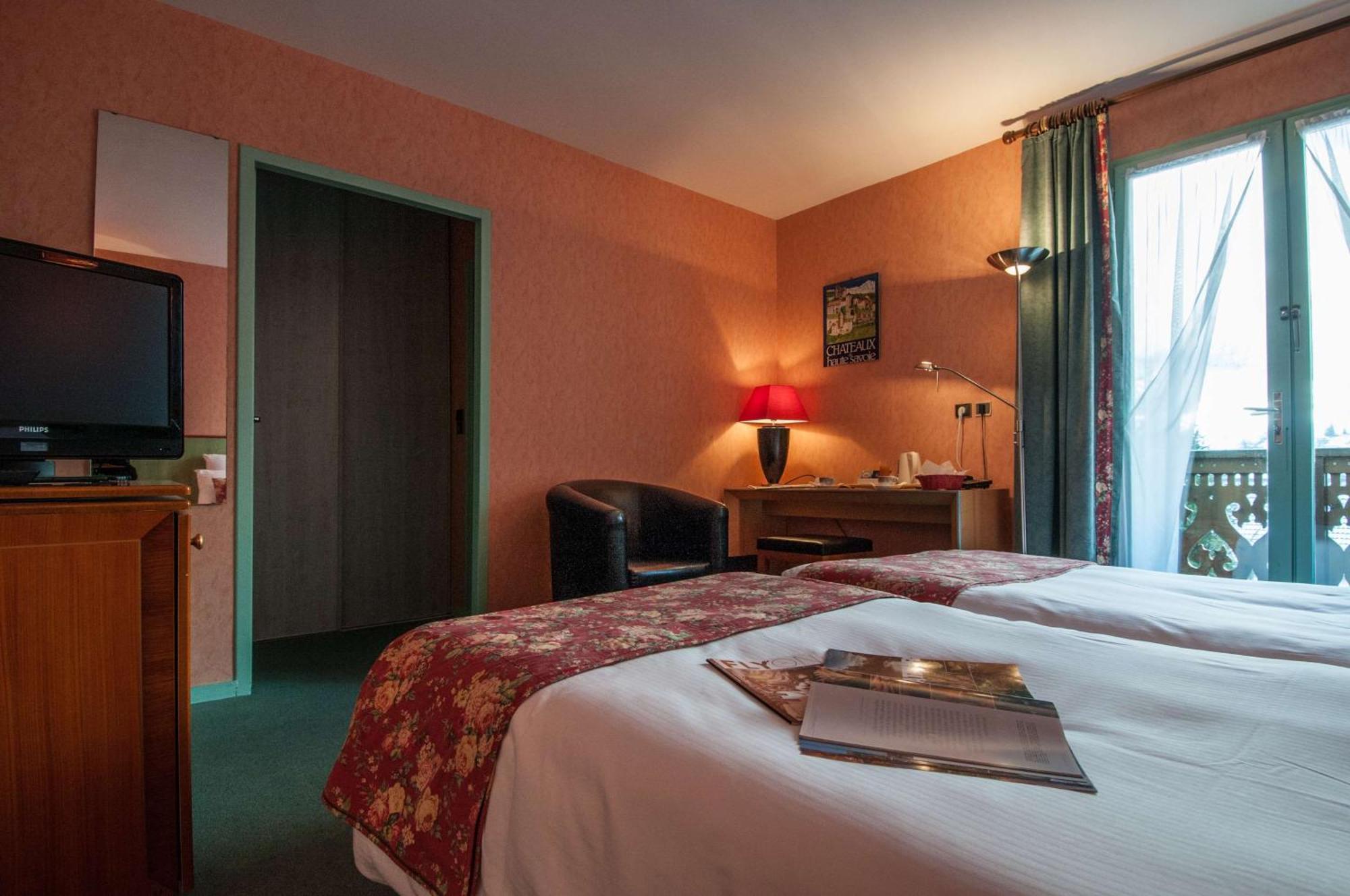Brit Hotel Florimont Saint-Ferreol Ngoại thất bức ảnh