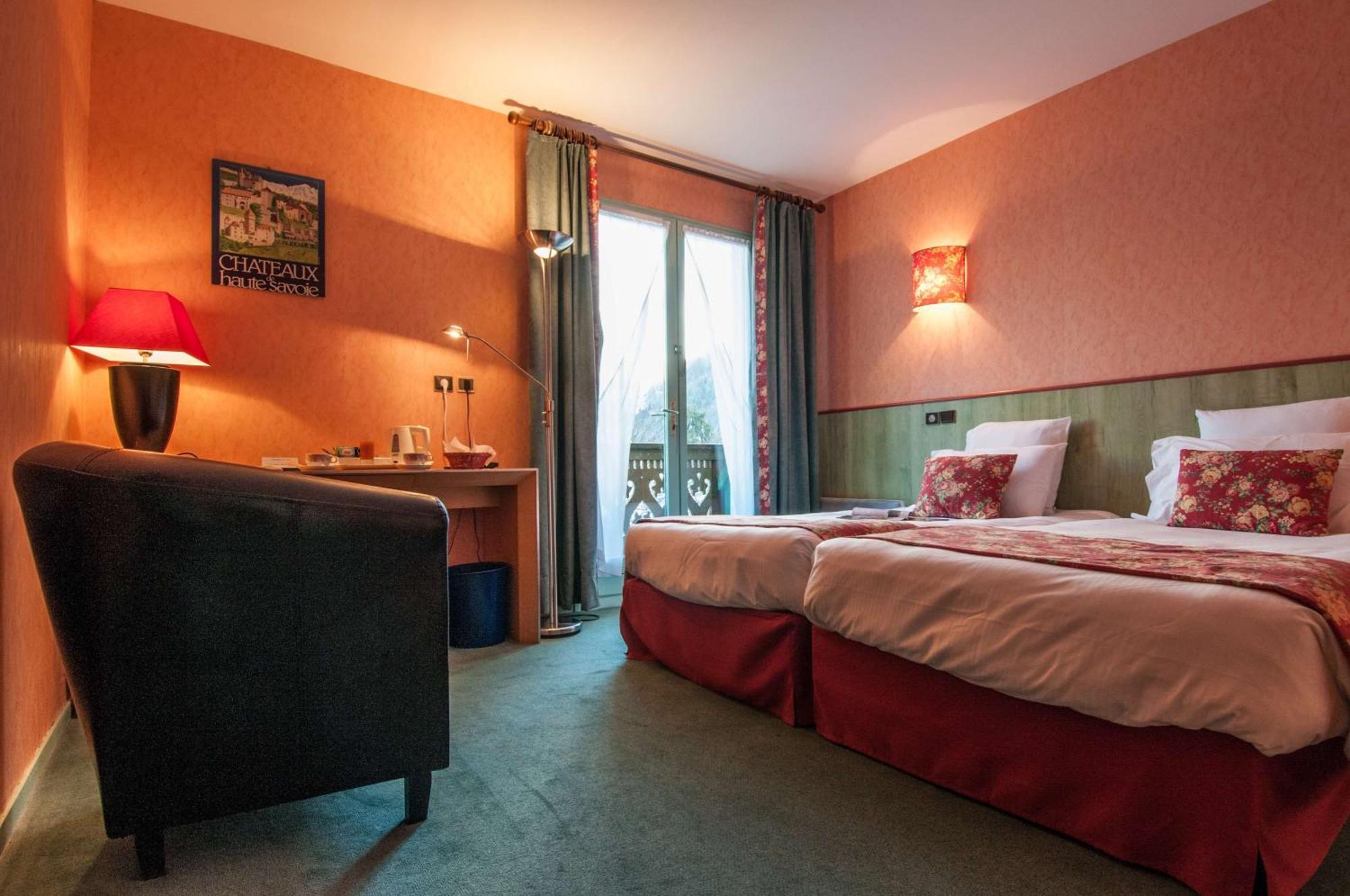 Brit Hotel Florimont Saint-Ferreol Ngoại thất bức ảnh