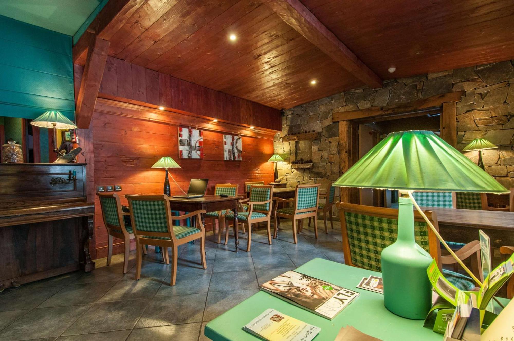 Brit Hotel Florimont Saint-Ferreol Ngoại thất bức ảnh